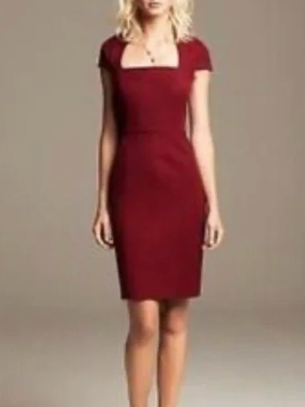 Banana Republic Sloan Dress – Size 2 – Burgundy – BNWT (New with Tags)